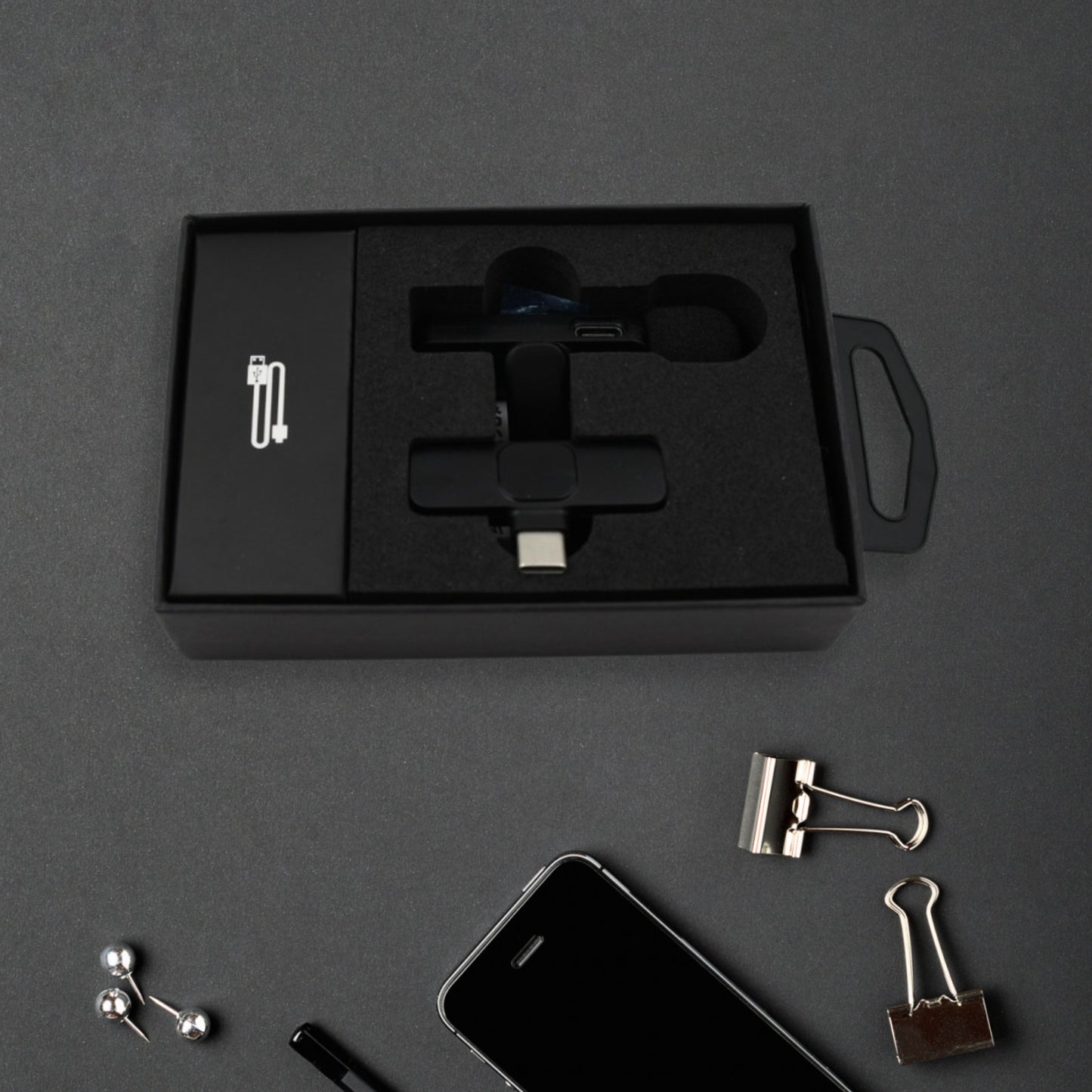 Intelligent Noise Cancelling Live Streaming Clip On Microphone For Type-c For Iphone With Charging Mini Wireless Lapel Collar Microphone