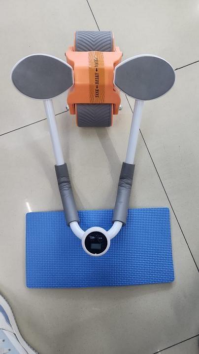 Abdominal Exercise Roller – Automatic Rebound Workout Wheel with Built-In Timer